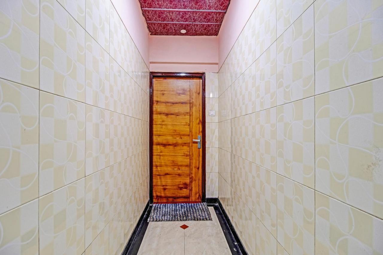 Oyo 80762 Hotel New Mini Mahal Turambhe Exterior foto